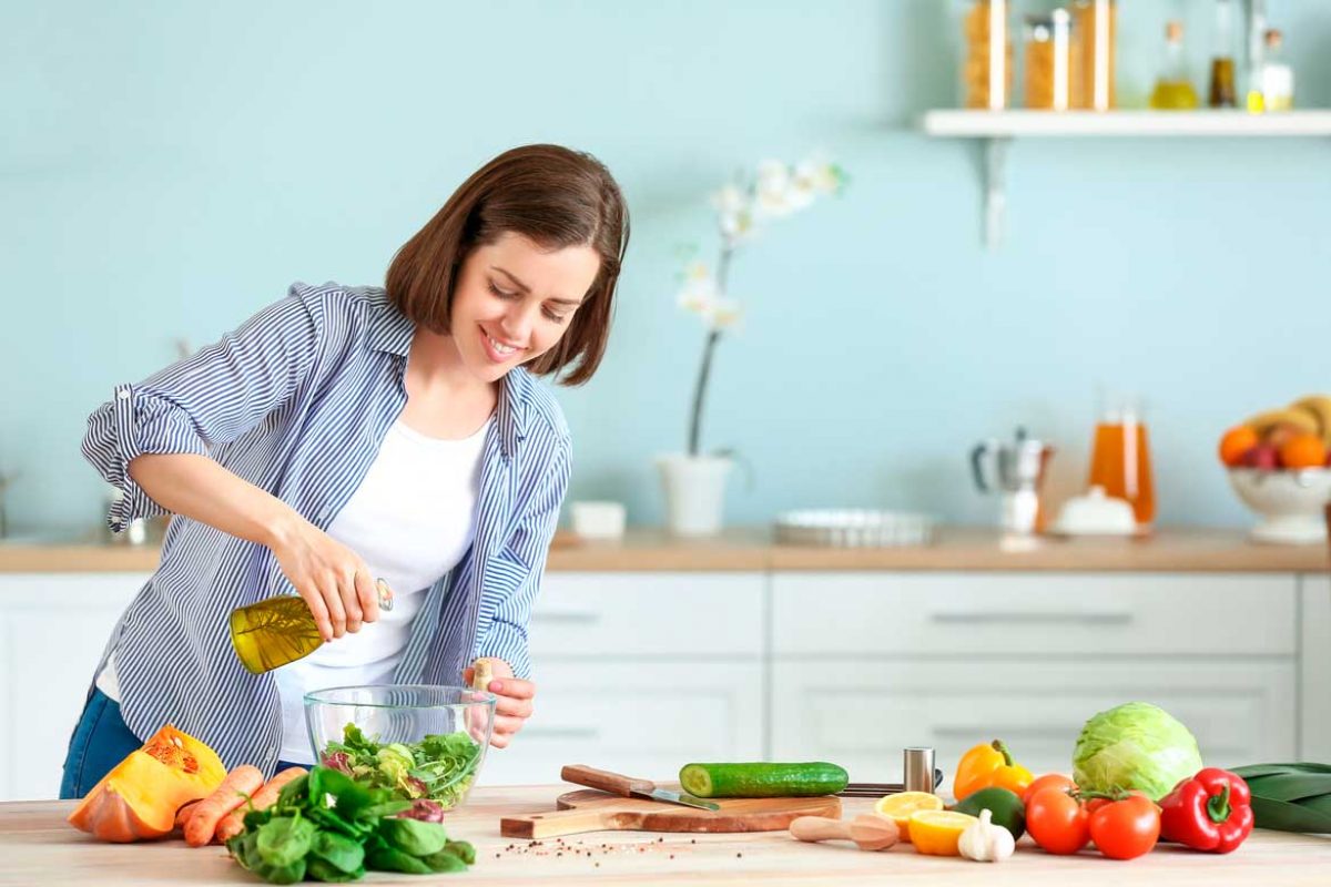 Dieta saludable podría ayudar a disminuir los síntomas de la menopausia